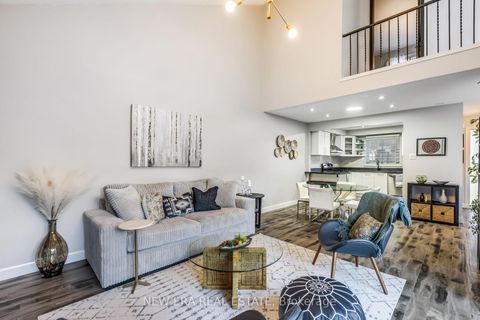 Photo 9 at 6 - 1415 Fieldlight Boulevard, Liverpool, Pickering