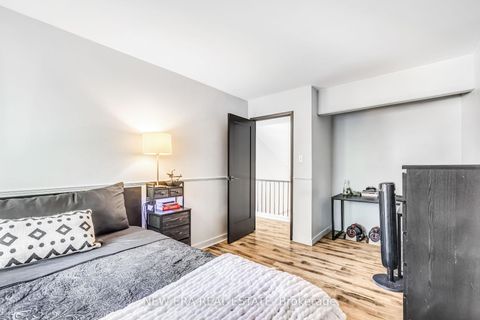 Photo 17 at 6 - 1415 Fieldlight Boulevard, Liverpool, Pickering