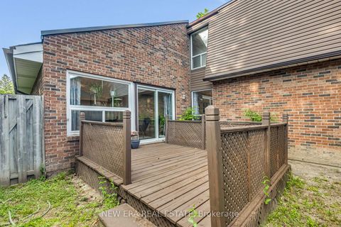 Photo 22 at 6 - 1415 Fieldlight Boulevard, Liverpool, Pickering