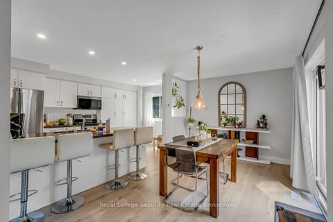 Photo 10 at 23 Raintree Path, West Deane, Toronto