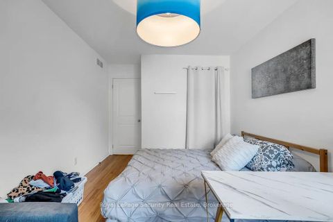 Photo 27 at 23 Raintree Path, West Deane, Toronto