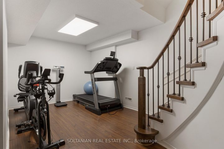 Photo 36 at 28 Dunvegan Drive, South Richvale, Richmond Hill