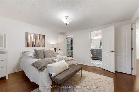 Photo 30 at 28 Dunvegan Drive, South Richvale, Richmond Hill