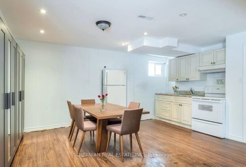 Photo 39 at 28 Dunvegan Drive, South Richvale, Richmond Hill