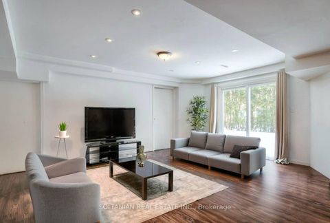 Photo 41 at 28 Dunvegan Drive, South Richvale, Richmond Hill