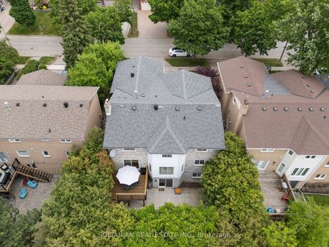 Photo 46 at 28 Dunvegan Drive, South Richvale, Richmond Hill