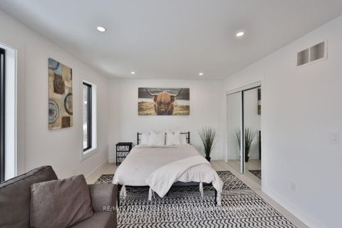 Photo 14 at 172 Royal York Road, Mimico, Toronto