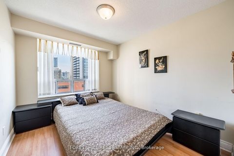 Photo 13 at 902 - 5418 Yonge Street, Willowdale West, Toronto