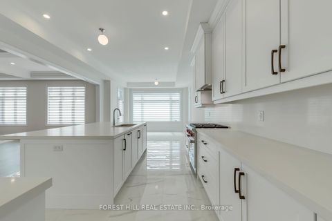 Photo 10 at 35 Gianvito Crescent, King City, King