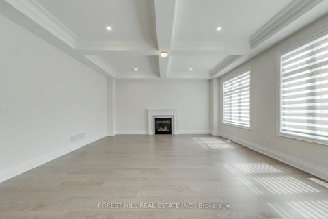Photo 19 at 35 Gianvito Crescent, King City, King