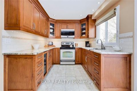 Photo 3 at 113 Oren Boulevard, Sunnidale, Barrie