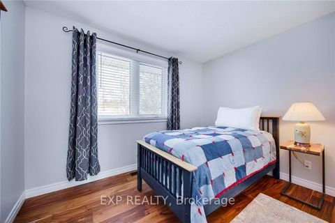 Photo 5 at 113 Oren Boulevard, Sunnidale, Barrie