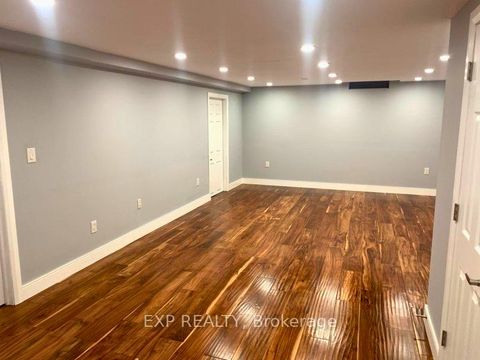 Photo 8 at 113 Oren Boulevard, Sunnidale, Barrie