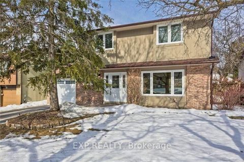 Photo 9 at 113 Oren Boulevard, Sunnidale, Barrie
