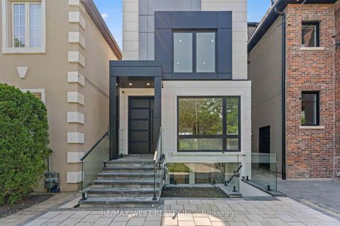 Photo 4 at 15 Cruikshank Avenue, Danforth, Toronto