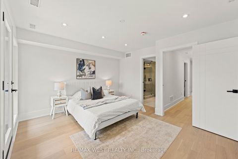 Photo 32 at 15 Cruikshank Avenue, Danforth, Toronto