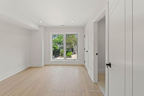 Photo 38 at 15 Cruikshank Avenue, Danforth, Toronto