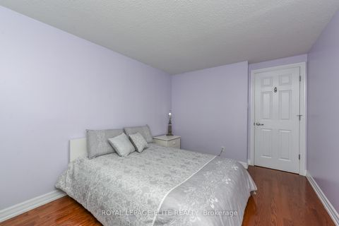 Photo 18 at 67 Elmbrook Crescent, West Deane, Toronto