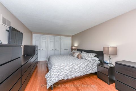 Photo 23 at 67 Elmbrook Crescent, West Deane, Toronto