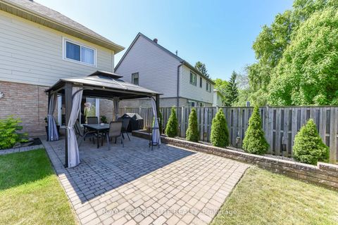Photo 39 at 67 Elmbrook Crescent, West Deane, Toronto
