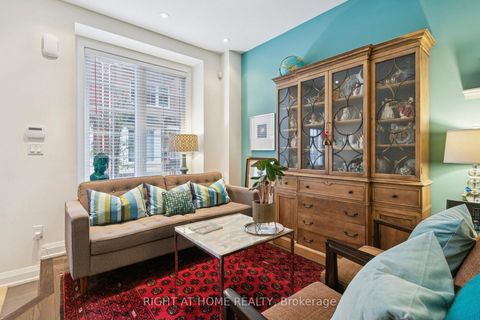 Photo 2 at 28 Raffeix Lane, Moss Park, Toronto