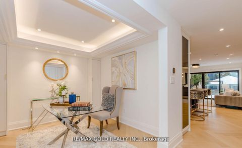 Photo 6 at 786 Euclid Avenue, Annex, Toronto