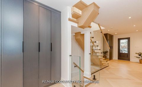 Photo 16 at 786 Euclid Avenue, Annex, Toronto