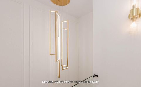 Photo 19 at 786 Euclid Avenue, Annex, Toronto