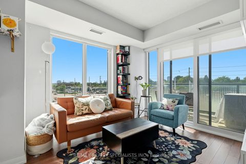 Photo 9 at 303 - 30 Samuel Wood Way, City Centre West, Toronto