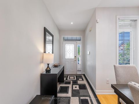 Photo 3 at 49 Loire Valley Avenue, Patterson, Vaughan