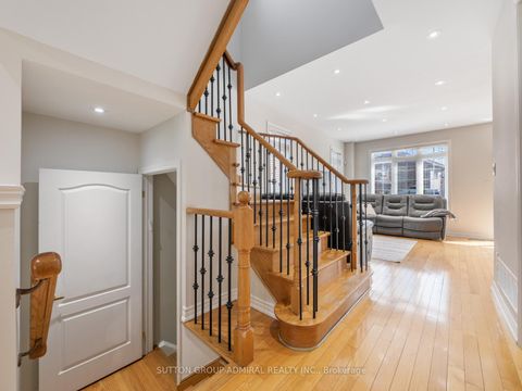 Photo 14 at 49 Loire Valley Avenue, Patterson, Vaughan