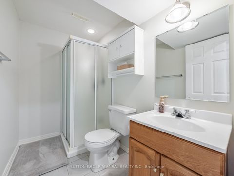 Photo 30 at 49 Loire Valley Avenue, Patterson, Vaughan