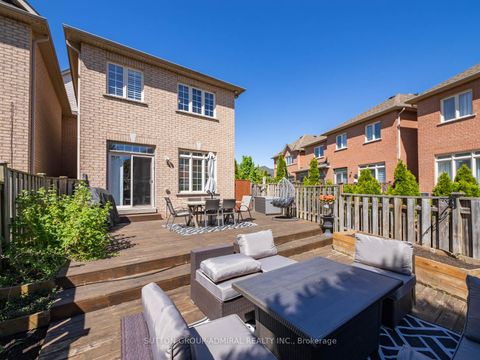 Photo 33 at 49 Loire Valley Avenue, Patterson, Vaughan
