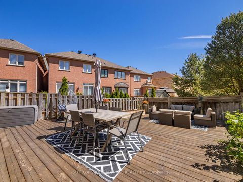 Photo 36 at 49 Loire Valley Avenue, Patterson, Vaughan