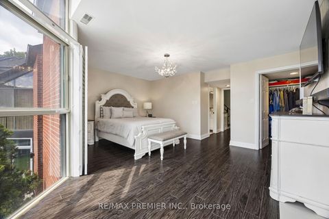 Photo 11 at 8 - 100 Arbors Lane, West Woodbridge, Vaughan
