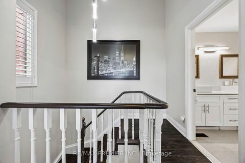 Photo 27 at 8 - 100 Arbors Lane, West Woodbridge, Vaughan