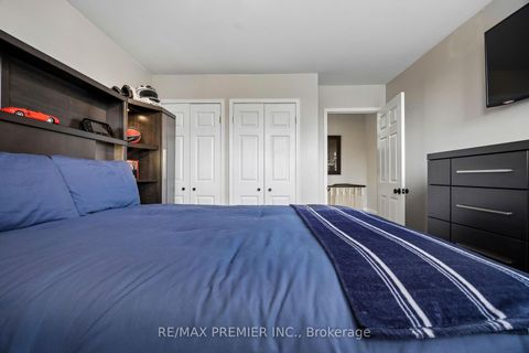 Photo 33 at 8 - 100 Arbors Lane, West Woodbridge, Vaughan