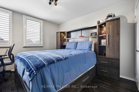 Photo 36 at 8 - 100 Arbors Lane, West Woodbridge, Vaughan