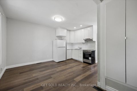Photo 3 at 1089-1091 Dovercourt Road, Junction, Toronto