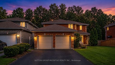 Photo 1 at 36 Nicklaus Drive, East Bayfield, Barrie