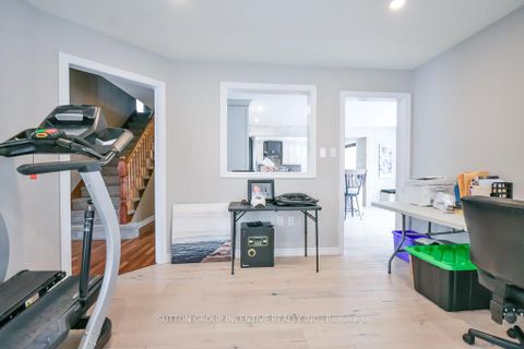 Photo 8 at 36 Nicklaus Drive, East Bayfield, Barrie