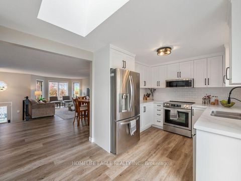 Photo 6 at 18 Nugent Court, Northwest, Barrie