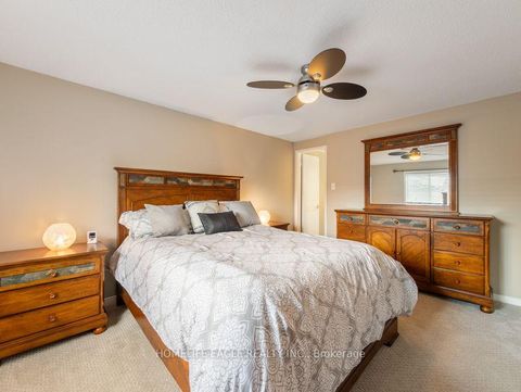 Photo 12 at 18 Nugent Court, Northwest, Barrie