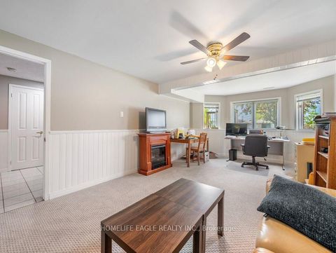 Photo 17 at 18 Nugent Court, Northwest, Barrie