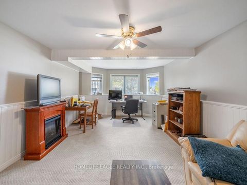 Photo 18 at 18 Nugent Court, Northwest, Barrie