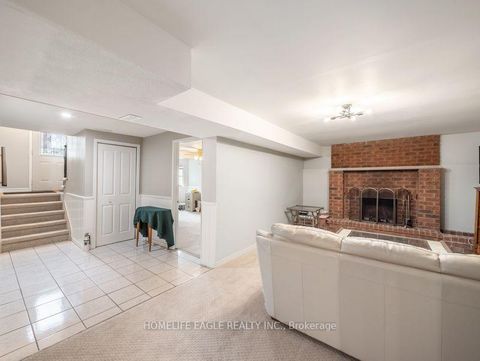 Photo 20 at 18 Nugent Court, Northwest, Barrie