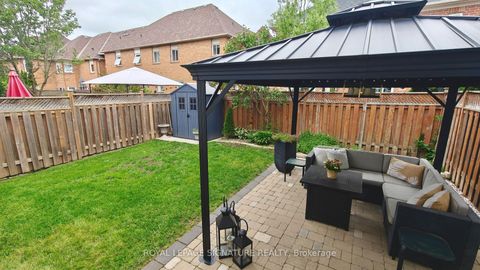 Photo 1 at 14 Ostick Street, Bayview Wellington, Aurora