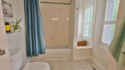 Photo 10 at 14 Ostick Street, Bayview Wellington, Aurora