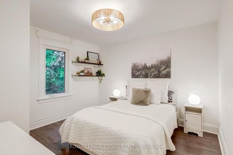 Photo 18 at 47 Bowmore Road, Woodbine Corridor, Toronto