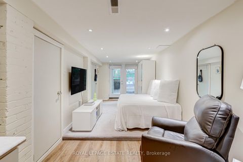 Photo 25 at 47 Bowmore Road, Woodbine Corridor, Toronto